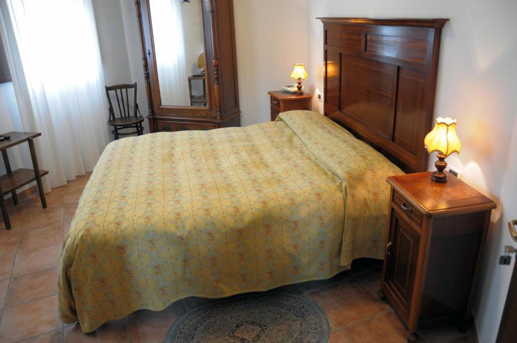 Agriturismo-R&B Corte Dei Gioghi Ferrara Værelse billede