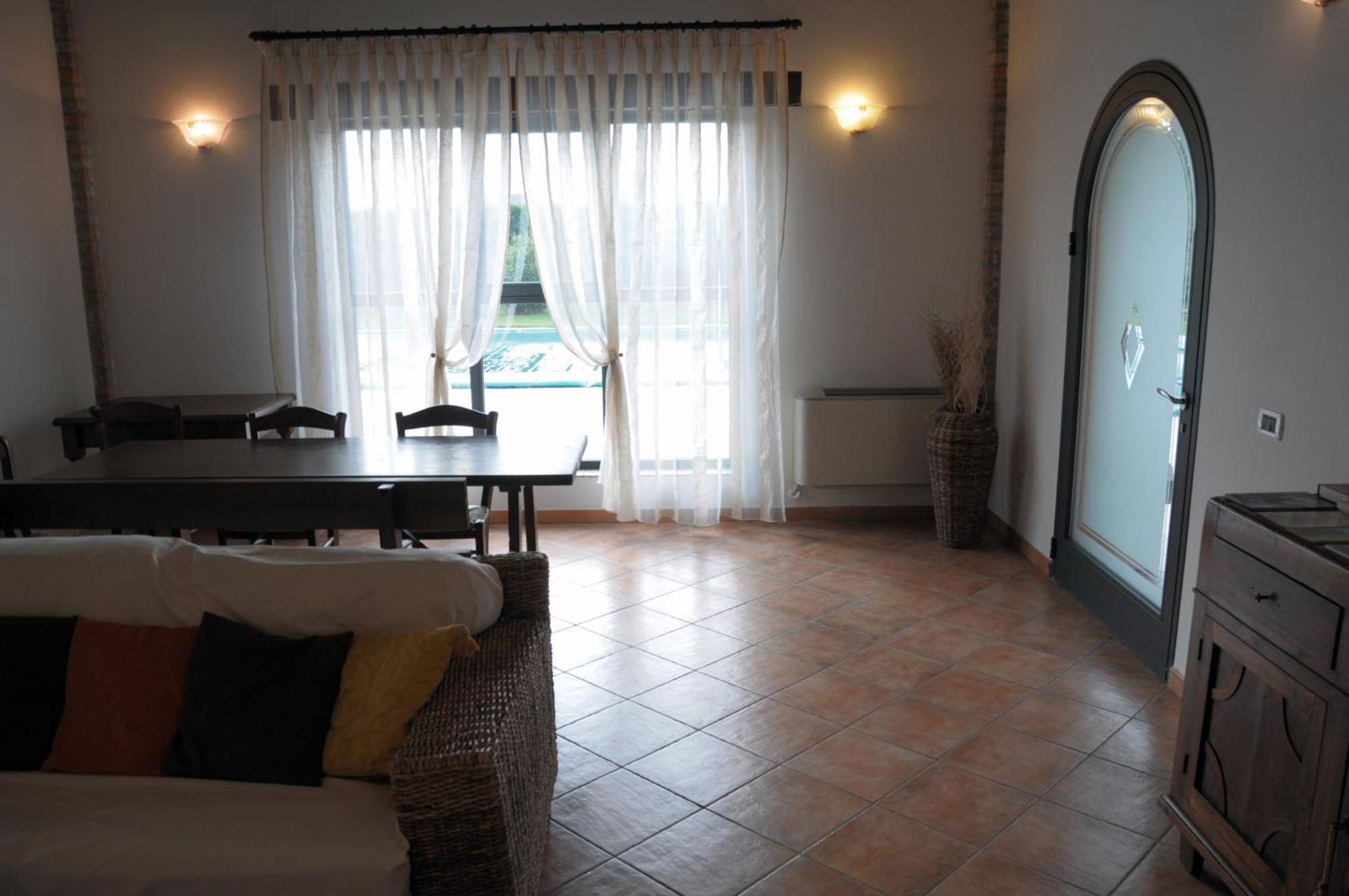 Agriturismo-R&B Corte Dei Gioghi Ferrara Eksteriør billede