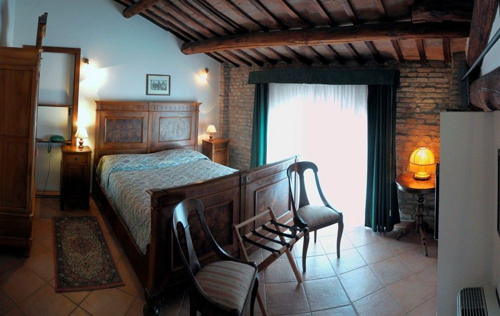 Agriturismo-R&B Corte Dei Gioghi Ferrara Eksteriør billede