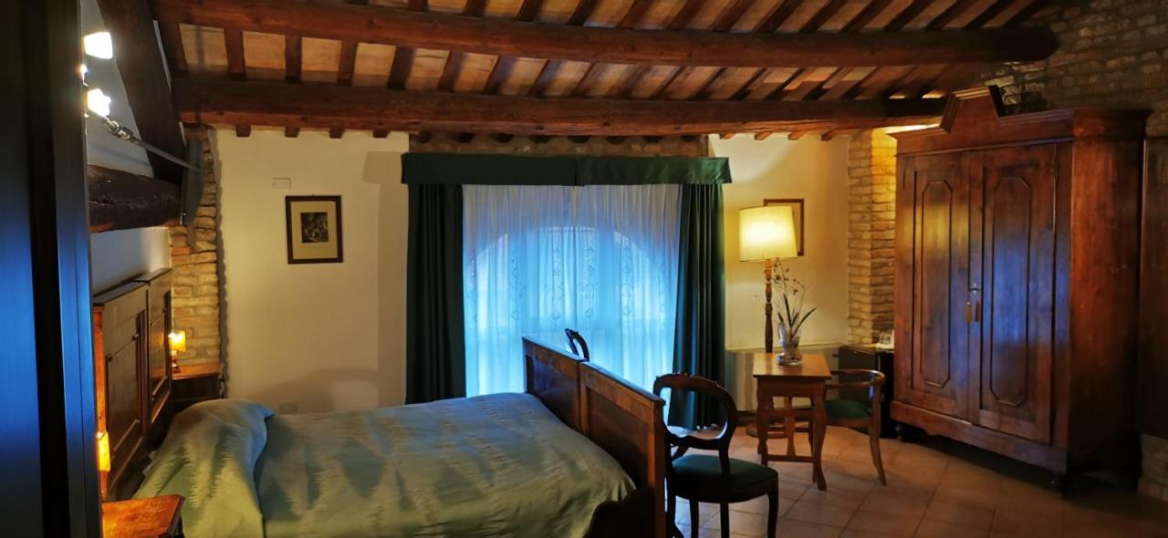 Agriturismo-R&B Corte Dei Gioghi Ferrara Eksteriør billede